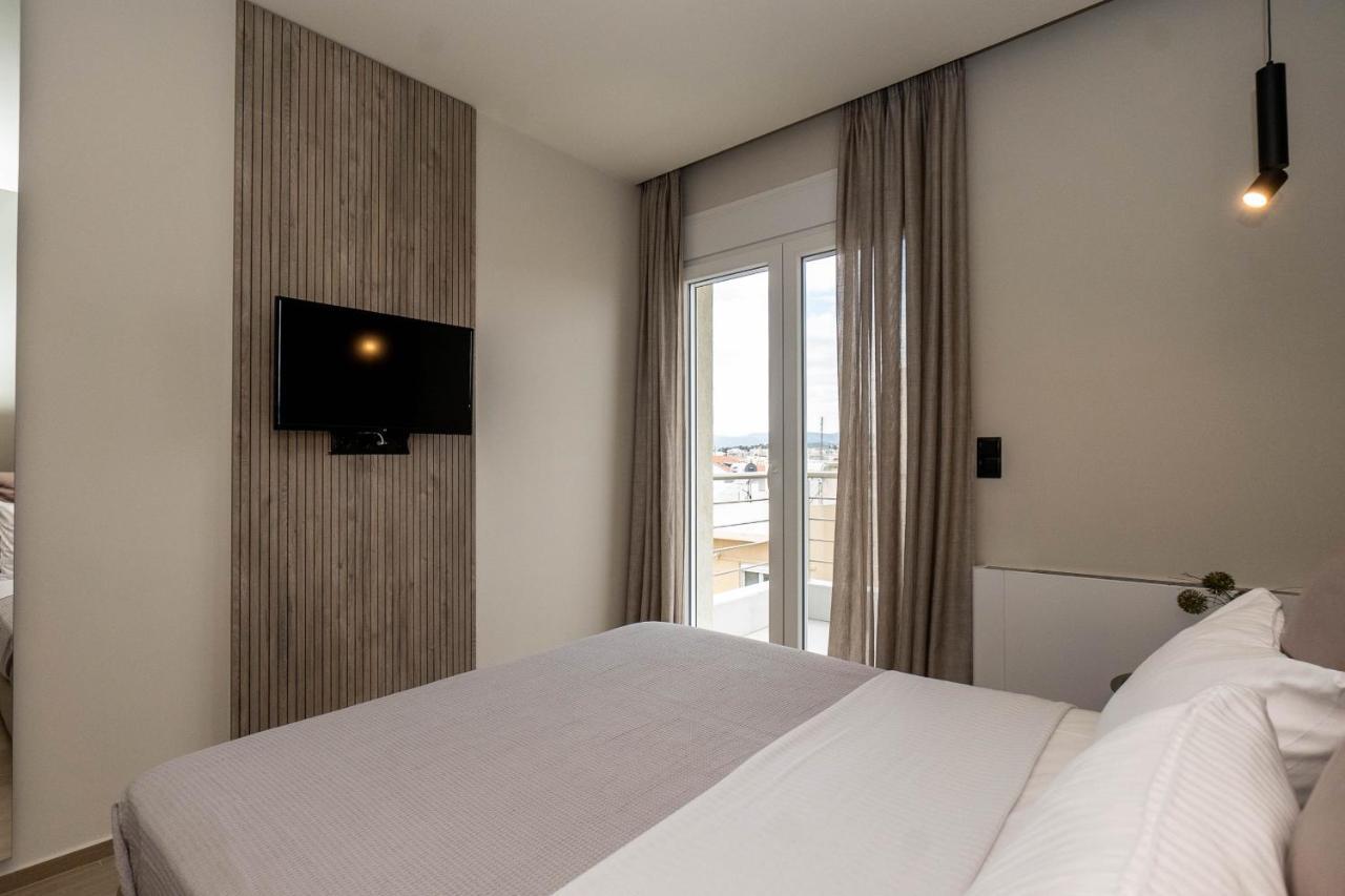 8 Blocks Apartments Alexandroupoli Bagian luar foto