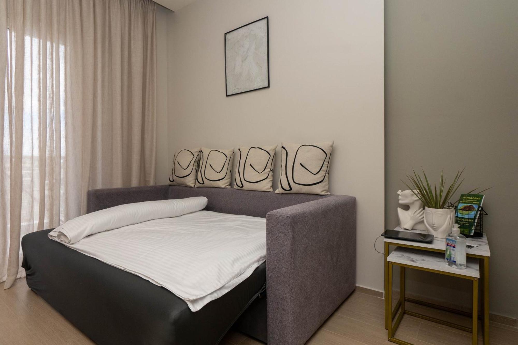 8 Blocks Apartments Alexandroupoli Bagian luar foto
