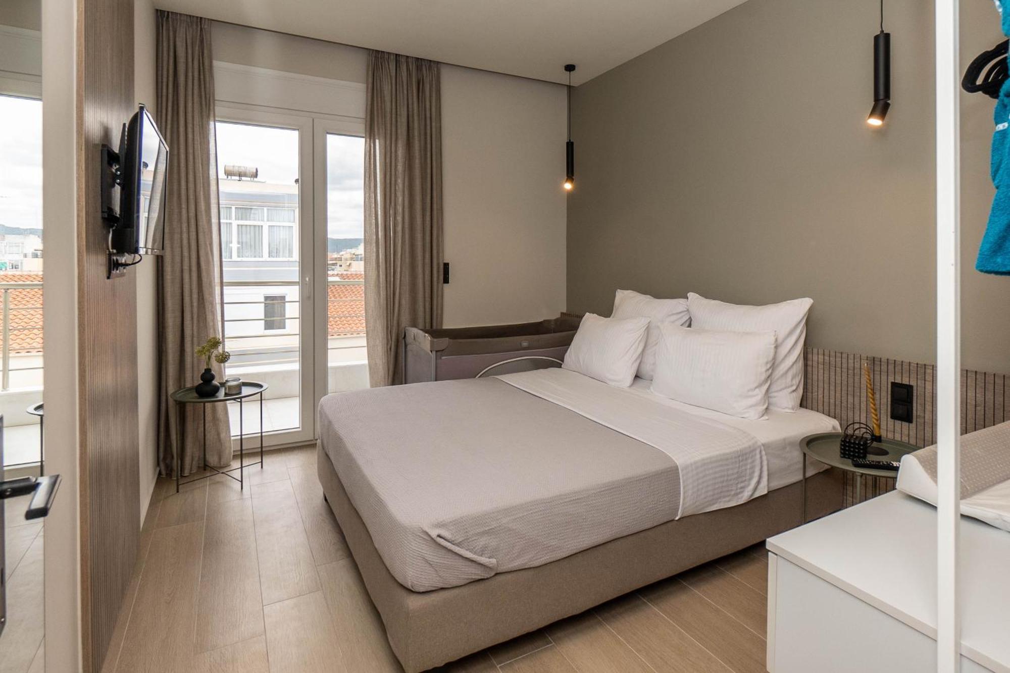8 Blocks Apartments Alexandroupoli Bagian luar foto